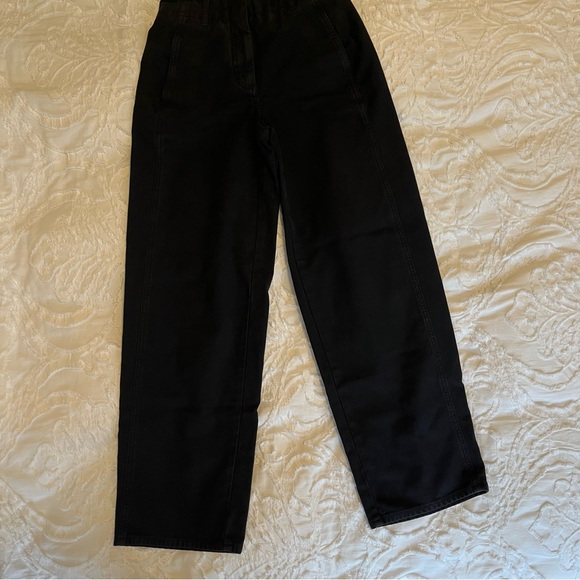 Aritzia Ascendant Pants - Picture 2 of 4